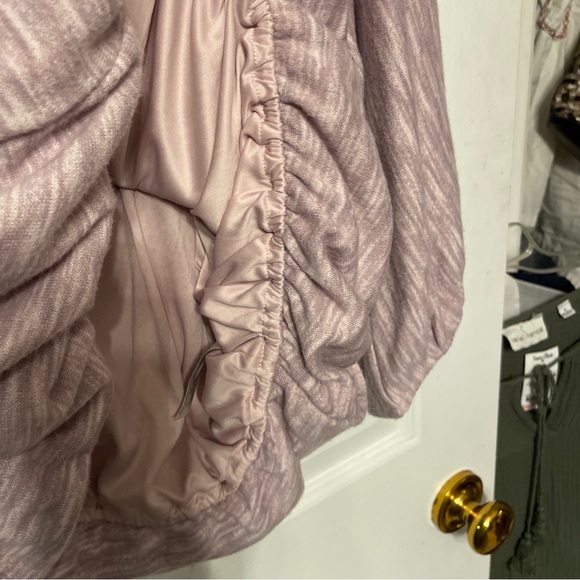 NWT VINTAGE AMERICA L LIGHT Lilac Heather JESSICA BUBBLE TOP BACK BOW BLOUSE - Picture 3 of 7